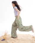 Load image into Gallery viewer, Rolanko Girls Floral Embroidery Lounge Pants - Japanese Style Yamamoto Trousers with Elastic Waist
