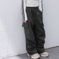 Load image into Gallery viewer, Girls Wide Leg Cargo Sweatpants with Pockets
