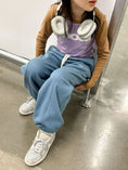 Load image into Gallery viewer, Girls Fleece Sweatpants Baggy Jogger Pants High Waist with Pockets
