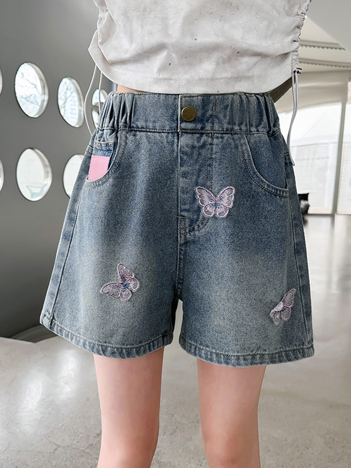 Rolanko Girls Elastic Waist Jean Shorts Wide Leg Baggy Denim Shorts