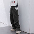 Load image into Gallery viewer, Girls Wide Leg Cargo Sweatpants with Pockets
