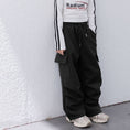 Load image into Gallery viewer, Girls Wide Leg Cargo Sweatpants with Pockets
